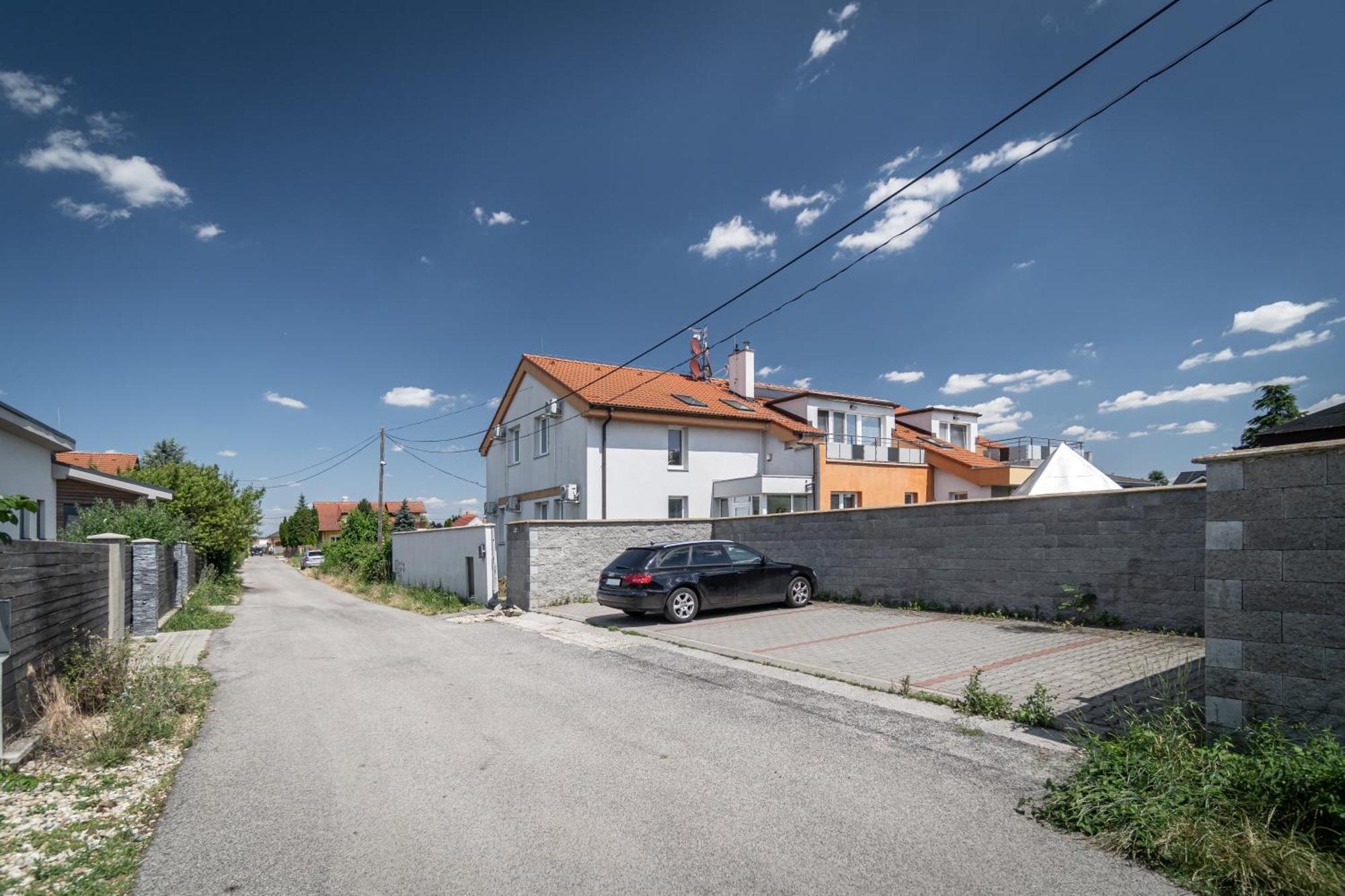 Apartments By Pyramid - Michal Bratislava Exterior photo