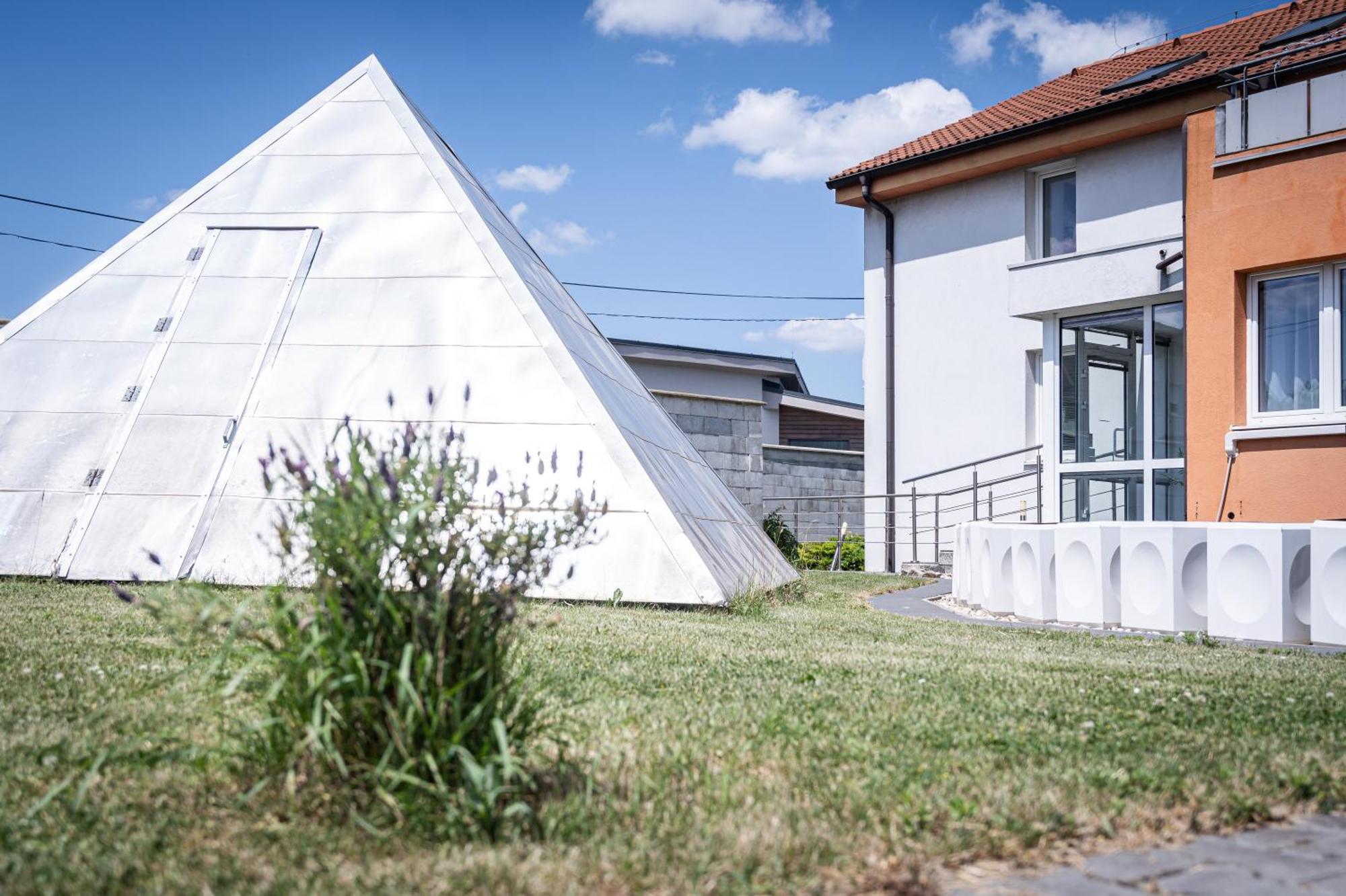 Apartments By Pyramid - Michal Bratislava Exterior photo
